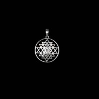 Silver sri yantra pendant